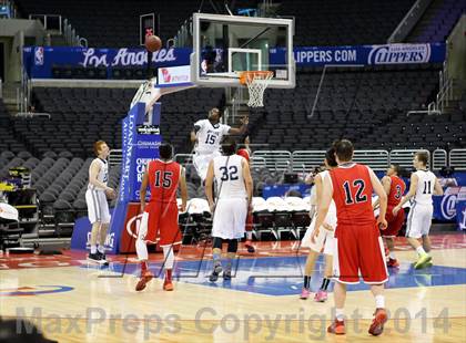 Thumbnail 1 in Bellarmine-Jefferson vs. San Gabriel Academy (Staples Center) photogallery.