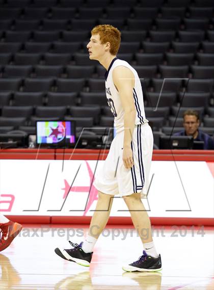 Thumbnail 2 in Bellarmine-Jefferson vs. San Gabriel Academy (Staples Center) photogallery.