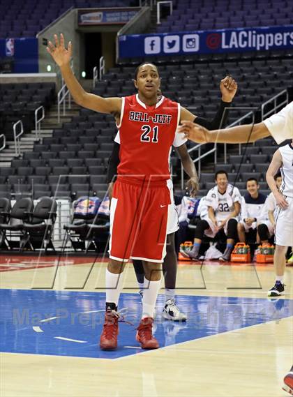 Thumbnail 2 in Bellarmine-Jefferson vs. San Gabriel Academy (Staples Center) photogallery.