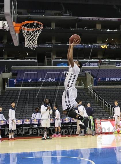 Thumbnail 1 in Bellarmine-Jefferson vs. San Gabriel Academy (Staples Center) photogallery.