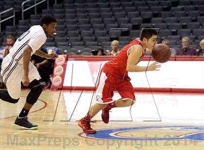 Thumbnail 2 in Bellarmine-Jefferson vs. San Gabriel Academy (Staples Center) photogallery.