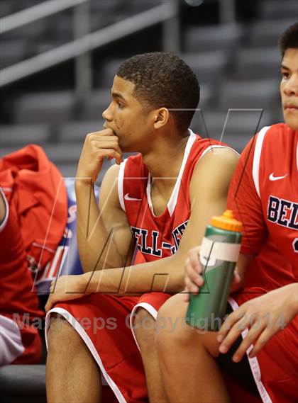 Thumbnail 3 in Bellarmine-Jefferson vs. San Gabriel Academy (Staples Center) photogallery.