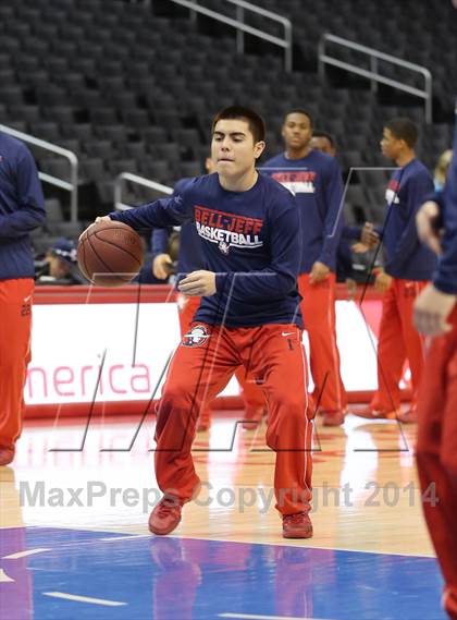 Thumbnail 1 in Bellarmine-Jefferson vs. San Gabriel Academy (Staples Center) photogallery.