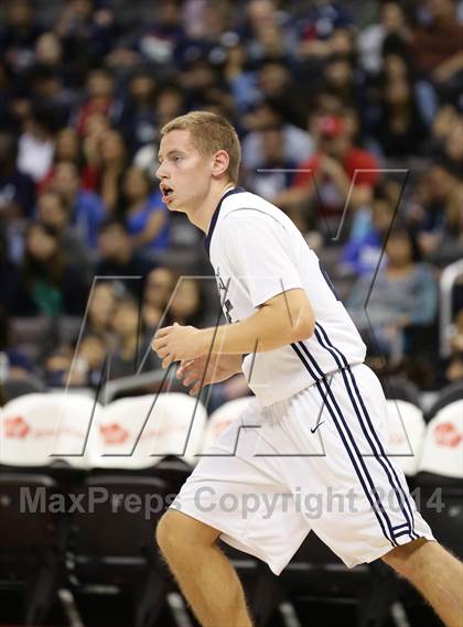Thumbnail 2 in Bellarmine-Jefferson vs. San Gabriel Academy (Staples Center) photogallery.