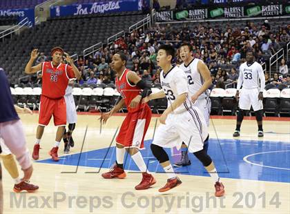 Thumbnail 3 in Bellarmine-Jefferson vs. San Gabriel Academy (Staples Center) photogallery.