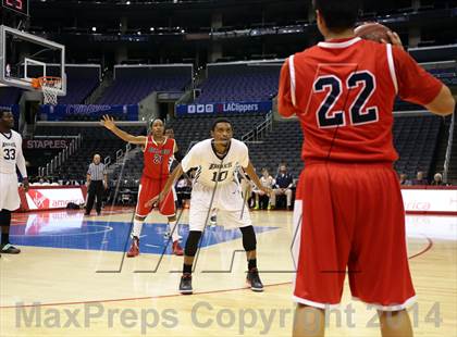 Thumbnail 3 in Bellarmine-Jefferson vs. San Gabriel Academy (Staples Center) photogallery.
