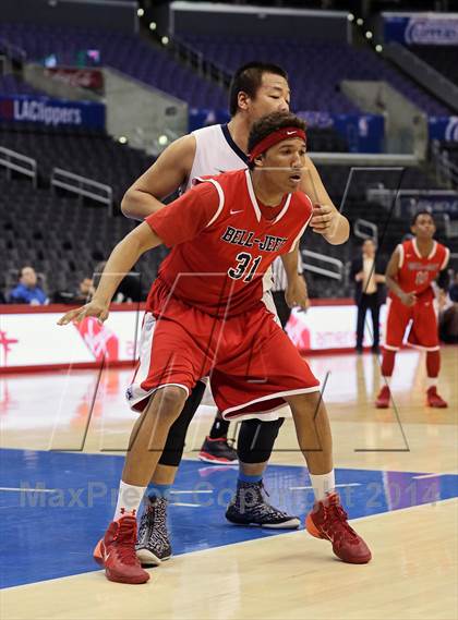 Thumbnail 2 in Bellarmine-Jefferson vs. San Gabriel Academy (Staples Center) photogallery.