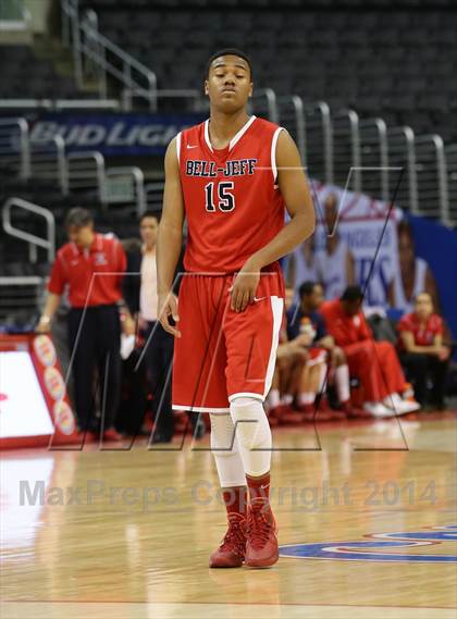 Thumbnail 3 in Bellarmine-Jefferson vs. San Gabriel Academy (Staples Center) photogallery.