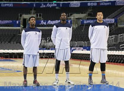 Thumbnail 1 in Bellarmine-Jefferson vs. San Gabriel Academy (Staples Center) photogallery.