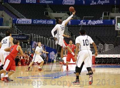 Thumbnail 3 in Bellarmine-Jefferson vs. San Gabriel Academy (Staples Center) photogallery.