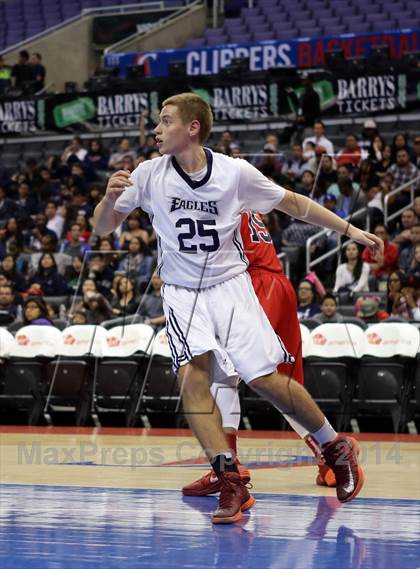 Thumbnail 2 in Bellarmine-Jefferson vs. San Gabriel Academy (Staples Center) photogallery.