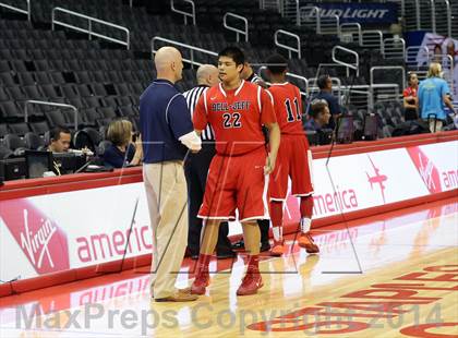Thumbnail 3 in Bellarmine-Jefferson vs. San Gabriel Academy (Staples Center) photogallery.