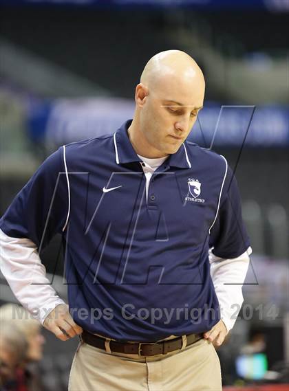 Thumbnail 3 in Bellarmine-Jefferson vs. San Gabriel Academy (Staples Center) photogallery.