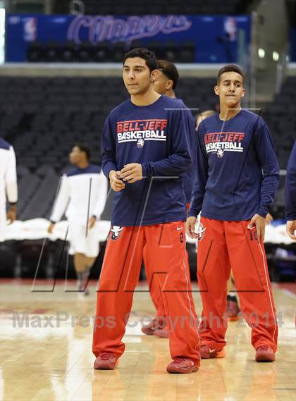 Thumbnail 1 in Bellarmine-Jefferson vs. San Gabriel Academy (Staples Center) photogallery.