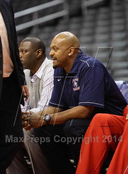 Thumbnail 1 in Bellarmine-Jefferson vs. San Gabriel Academy (Staples Center) photogallery.