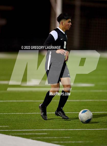 Thumbnail 3 in Keller Central vs Fossil Ridge photogallery.
