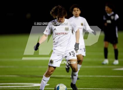 Thumbnail 2 in Keller Central vs Fossil Ridge photogallery.