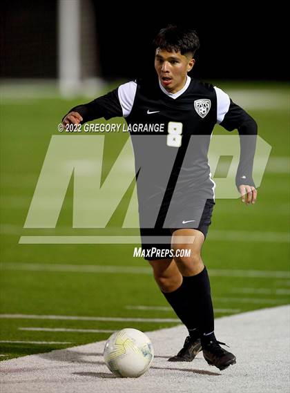 Thumbnail 2 in Keller Central vs Fossil Ridge photogallery.