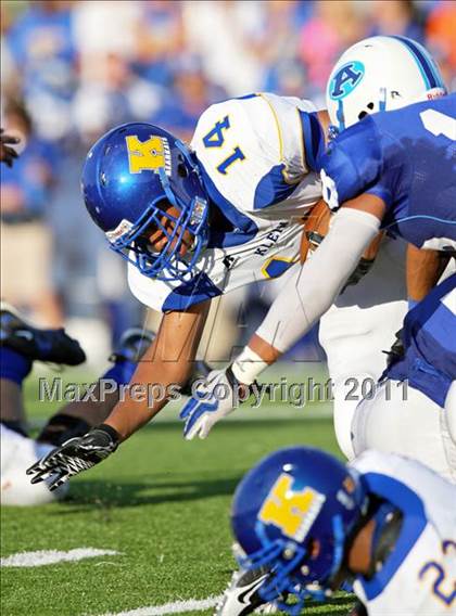 Thumbnail 3 in Klein @ Aldine photogallery.