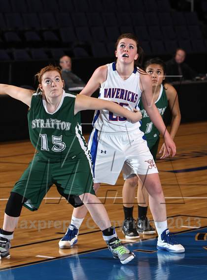 Thumbnail 1 in Norwood vs. Stratton (CHSAA 1A Great 8) photogallery.