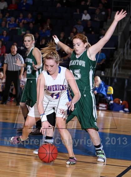 Thumbnail 3 in Norwood vs. Stratton (CHSAA 1A Great 8) photogallery.