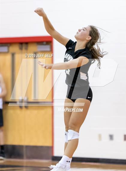 Thumbnail 1 in Hickory @ Grassfield photogallery.