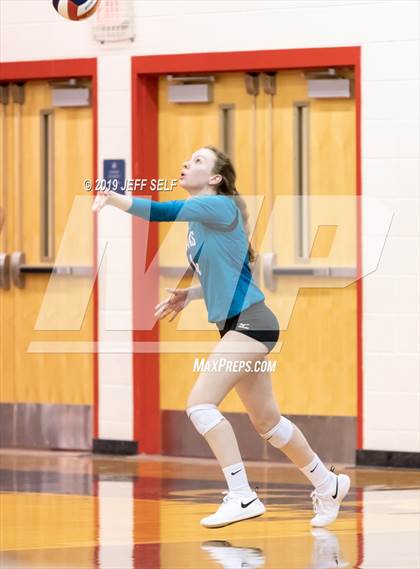 Thumbnail 3 in Hickory @ Grassfield photogallery.