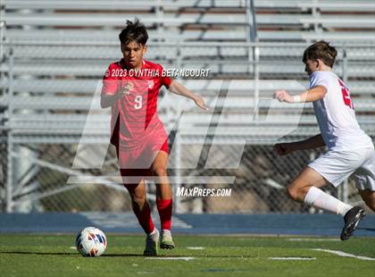 Thumbnail 3 in Regis Jesuit vs Liberty (CHSAA 5A Quarterfinals) photogallery.