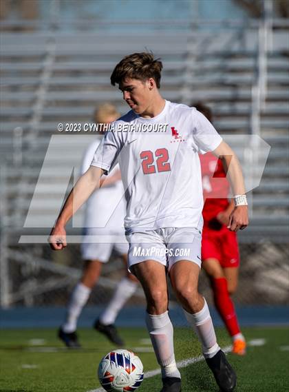 Thumbnail 3 in Regis Jesuit vs Liberty (CHSAA 5A Quarterfinals) photogallery.