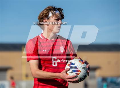 Thumbnail 3 in Regis Jesuit vs Liberty (CHSAA 5A Quarterfinals) photogallery.