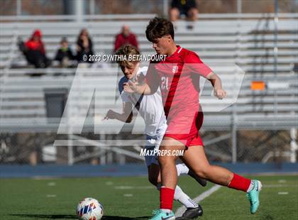 Thumbnail 1 in Regis Jesuit vs Liberty (CHSAA 5A Quarterfinals) photogallery.