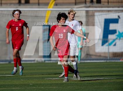 Thumbnail 3 in Regis Jesuit vs Liberty (CHSAA 5A Quarterfinals) photogallery.