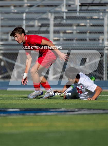 Thumbnail 1 in Regis Jesuit vs Liberty (CHSAA 5A Quarterfinals) photogallery.