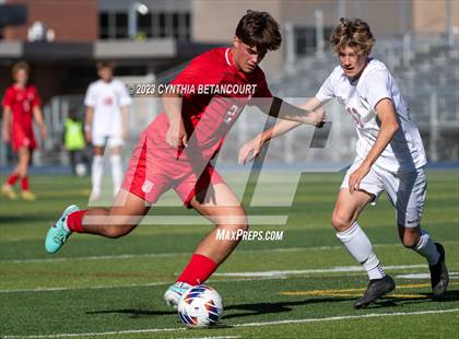 Thumbnail 3 in Regis Jesuit vs Liberty (CHSAA 5A Quarterfinals) photogallery.