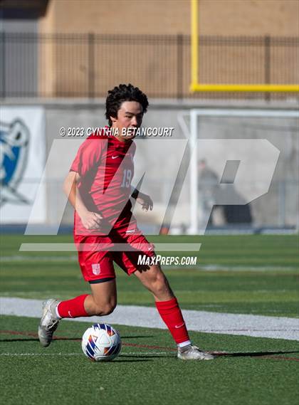 Thumbnail 2 in Regis Jesuit vs Liberty (CHSAA 5A Quarterfinals) photogallery.