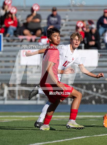 Thumbnail 3 in Regis Jesuit vs Liberty (CHSAA 5A Quarterfinals) photogallery.