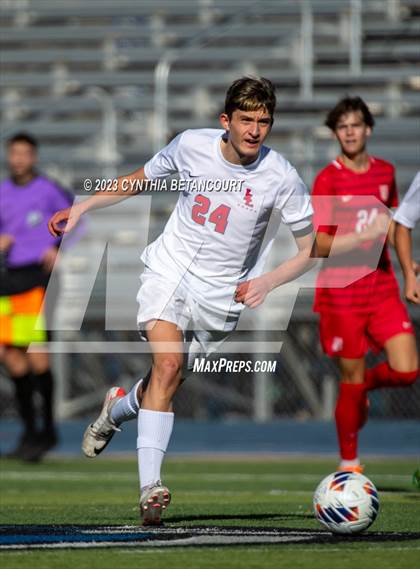 Thumbnail 3 in Regis Jesuit vs Liberty (CHSAA 5A Quarterfinals) photogallery.