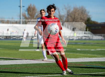 Thumbnail 3 in Regis Jesuit vs Liberty (CHSAA 5A Quarterfinals) photogallery.