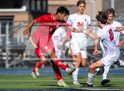 Thumbnail 3 in Regis Jesuit vs Liberty (CHSAA 5A Quarterfinals) photogallery.