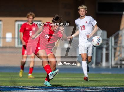 Thumbnail 3 in Regis Jesuit vs Liberty (CHSAA 5A Quarterfinals) photogallery.