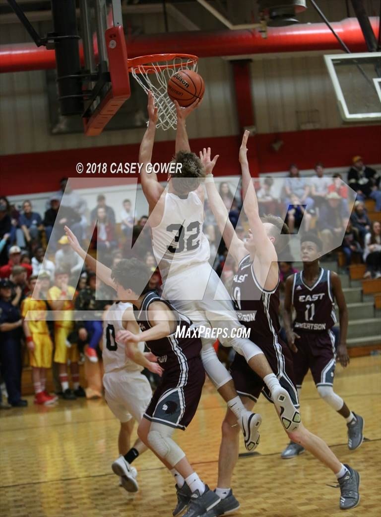 Photo 4 in the East Robertson Jo Byrns Photo Gallery (51 Photos)