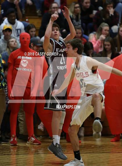 Thumbnail 2 in East Robertson @ Jo Byrns  photogallery.