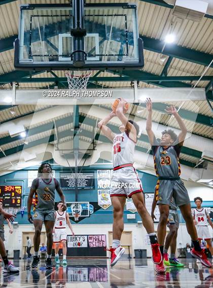 Thumbnail 1 in Liberty vs. Jesuit (Block Party at Sheldon Showcase) photogallery.