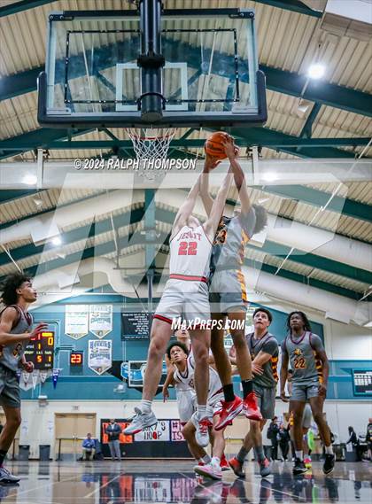 Thumbnail 3 in Liberty vs. Jesuit (Block Party at Sheldon Showcase) photogallery.