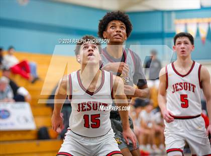 Thumbnail 3 in Liberty vs. Jesuit (Block Party at Sheldon Showcase) photogallery.
