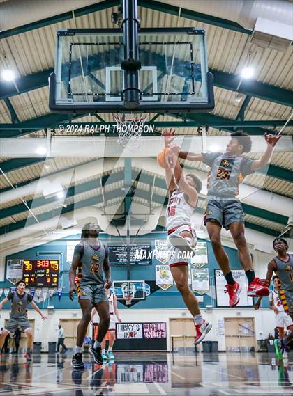 Thumbnail 3 in Liberty vs. Jesuit (Block Party at Sheldon Showcase) photogallery.