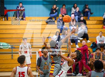Thumbnail 3 in Liberty vs. Jesuit (Block Party at Sheldon Showcase) photogallery.