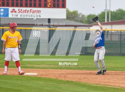 Thumbnail 3 in South Garland @ South Grand Prairie photogallery.