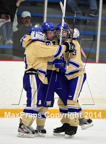 Thumbnail 1 in New Fairfield/Immaculate vs. Newtown (SCC-SWC D3 Final) photogallery.