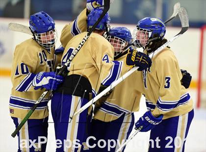 Thumbnail 1 in New Fairfield/Immaculate vs. Newtown (SCC-SWC D3 Final) photogallery.